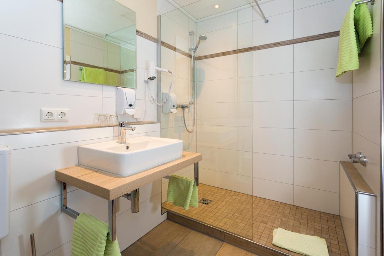 Hotel Gondel Altenkunstadt Buitenkant foto